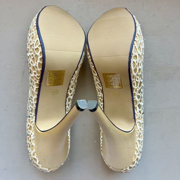 Lady Couture Ivy Peep Toe Gold Lace Mesh Stiletto Heels NIB Women’s EU 40 US 9 - Picture 15 of 16